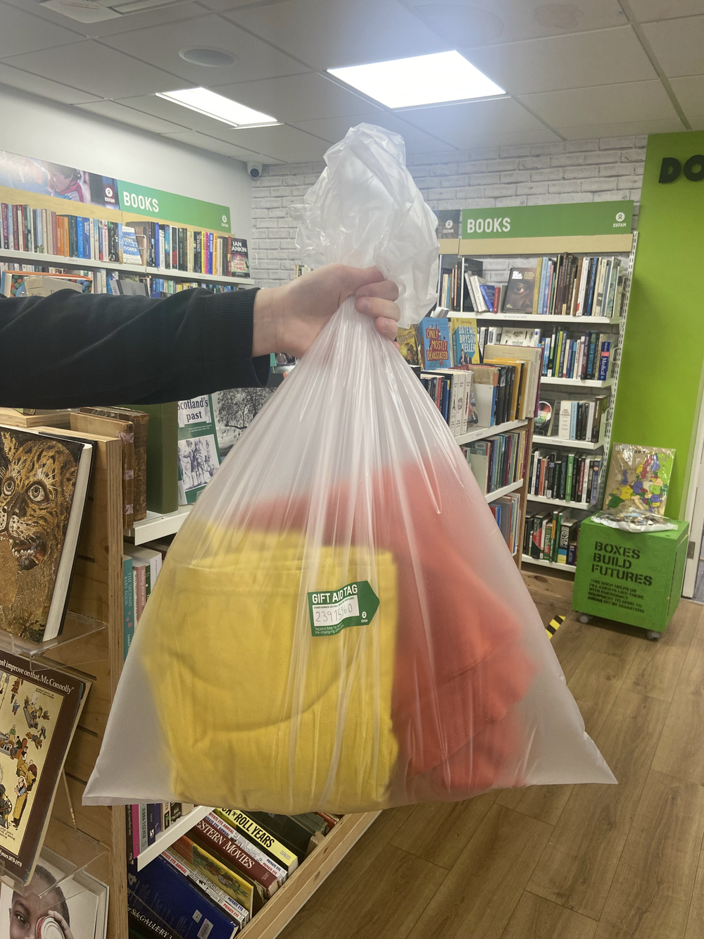 Donate Clothes to Charity Where to Donate Clothes Oxfam GB