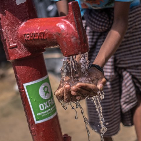 Oxfam water pump in Balukhali Camp
