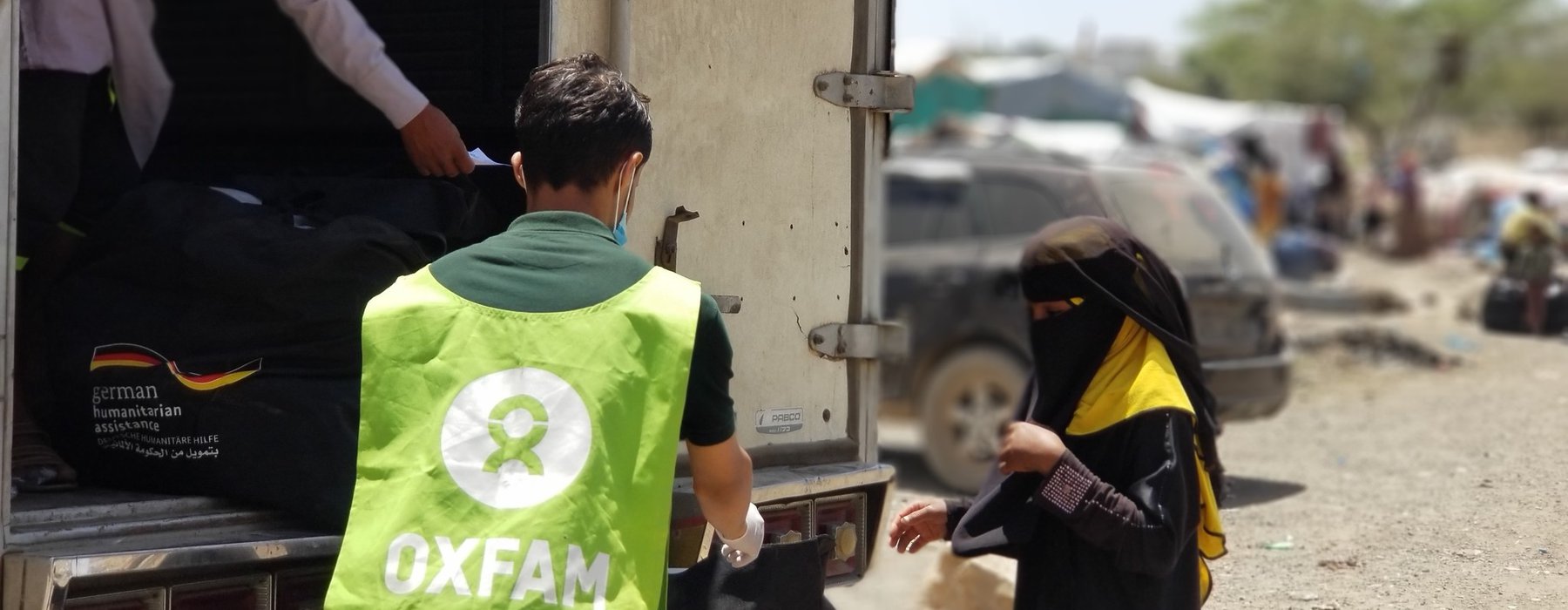 Hygiene kit distribution day 4 in Taiz, Yemen