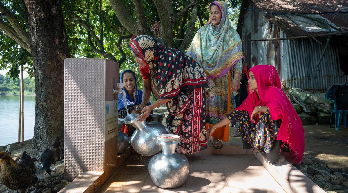 Tapstand in Bangladesh