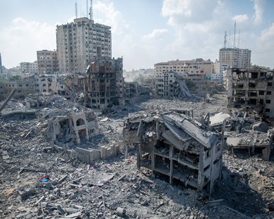 The aftermath of Israeli airstrikes in Al Remal, Gaza, October 2023.