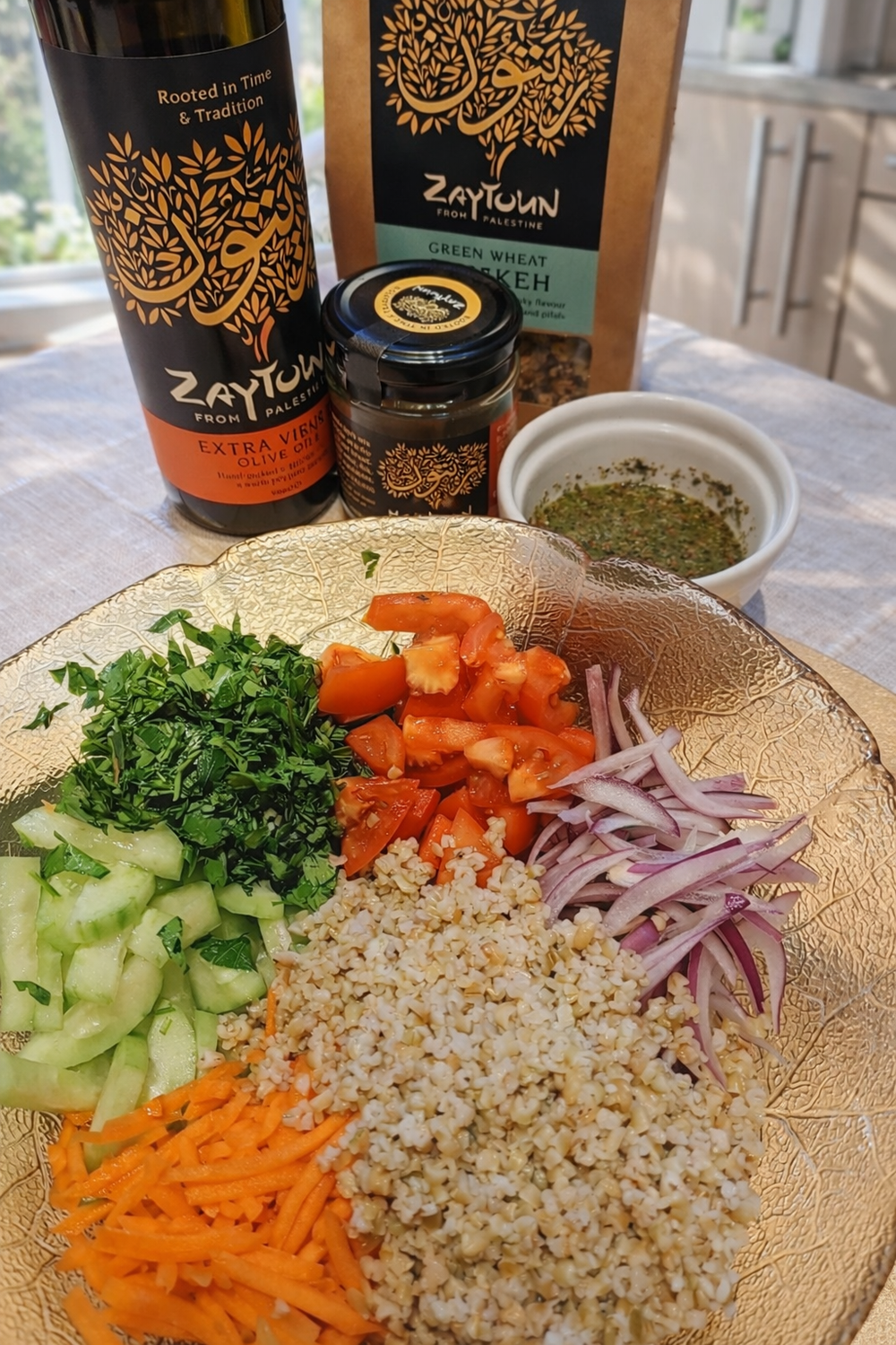 Freekeh salad with lemon and zaatar dressing