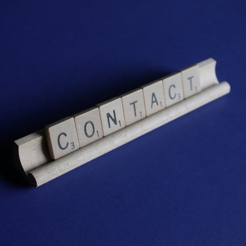 Contact scrabble letters