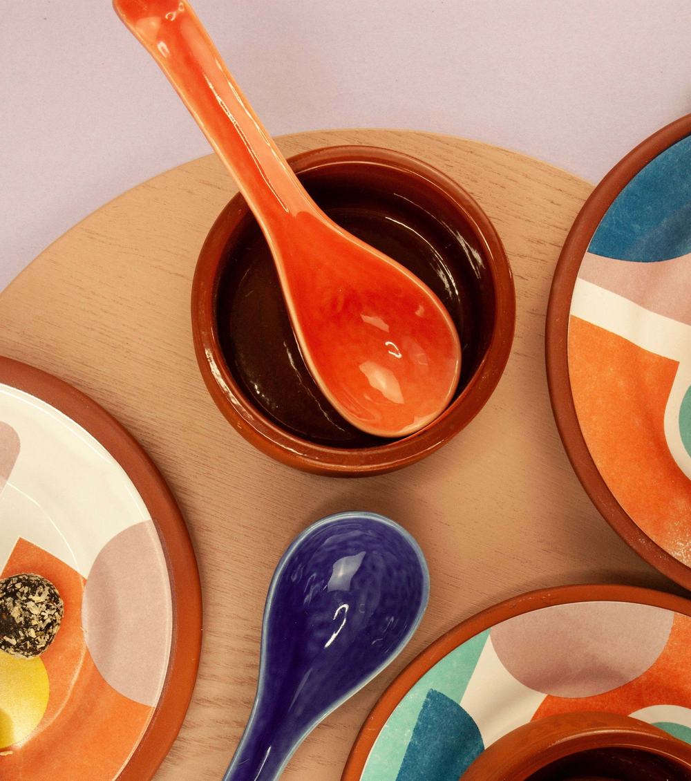 Colourful ramen soup spoon and matching crockery